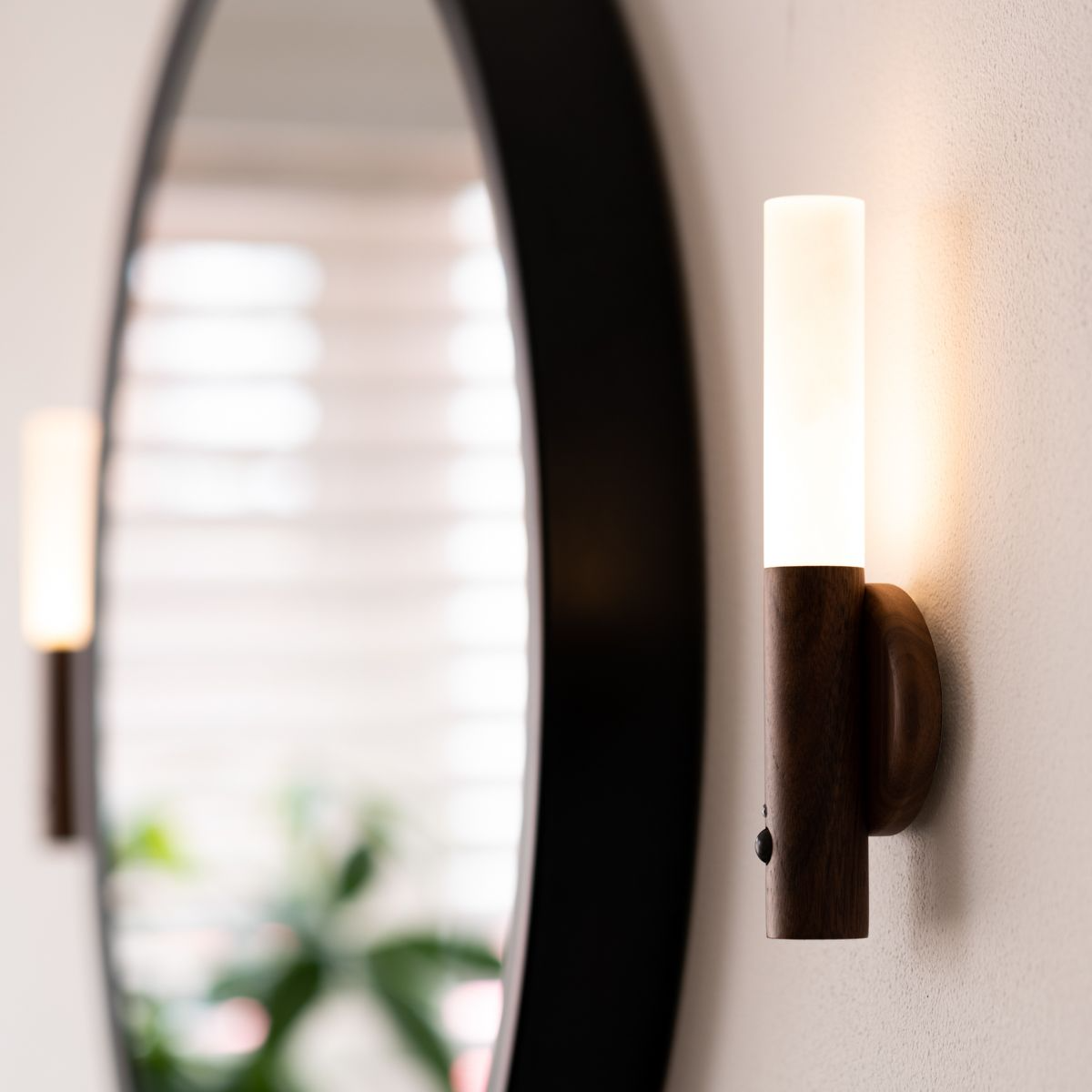 LumoFence™ Motion Sensor Magnetic Wall Sconce